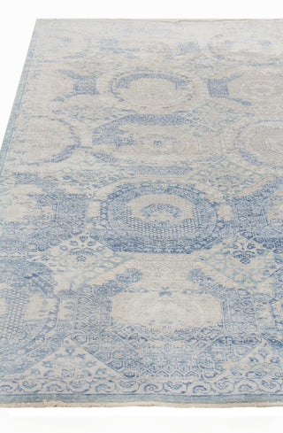 Exquisite Rugs Fine Mamluk 3371 Blue Area Rug Closeup Image