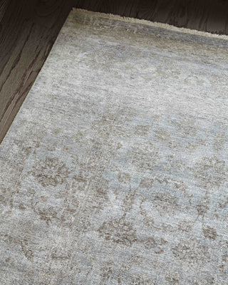 Exquisite Rugs Beverly 3372 Gray/Light Blue Area Rug by The Met Closeup Image