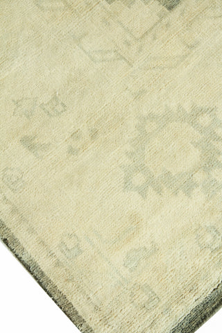 Exquisite Rugs Antique Weave Oushak 3381 Olive/Multi Area Rug Corner Image
