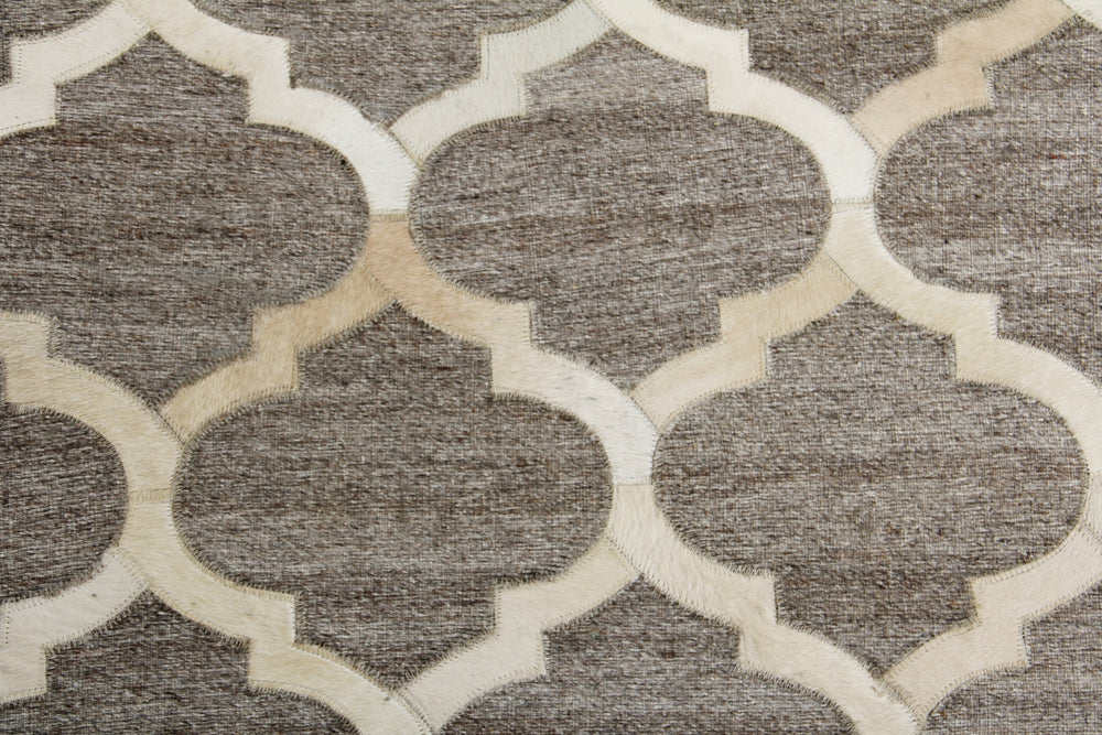 Exquisite Rugs Berlin 3424 Beige/Ivory Area Rug by The Met Lifestyle Image Feature