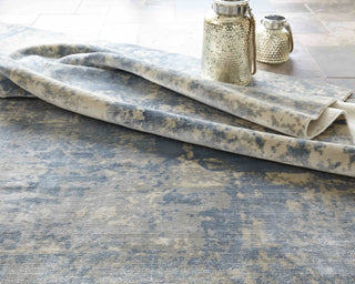 Exquisite Rugs Koda 3461 Blue/Ivory Area Rug Lifestyle Image Feature