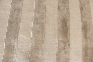 Exquisite Rugs Rugby 3612 Green Area Rug Closeup Image