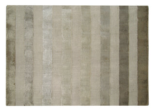Exquisite Rugs Rugby 3612 Green Area Rug Lifestyle Image Feature