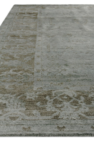 Exquisite Rugs Antique'd Silk 3632 Green/Aqua Area Rug Closeup Image