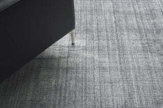 Exquisite Rugs Robin 3780 Charcoal Area Rug Closeup Image