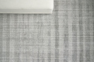 Exquisite Rugs Robin Stripe 3785 Gray Area Rug Detail Image