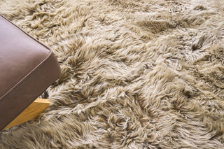 Exquisite Rugs Sheepskin 3840 Cappuccino Area Rug Detail Image