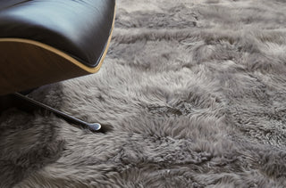 Exquisite Rugs Sheepskin 3842 Gray Area Rug Pile Image