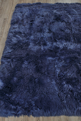 Exquisite Rugs Sheepskin 3847 Indigo Area Rug Closeup Image