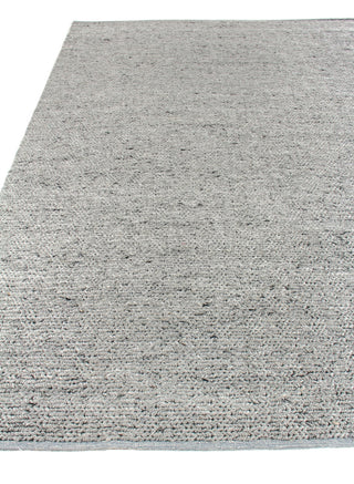 Exquisite Rugs Lauryn 3863 Gray Area Rug by The Met Closeup Image