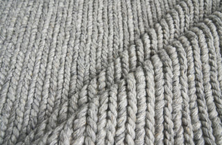 Exquisite Rugs Lauryn 3863 Gray Area Rug by The Met Pile Image