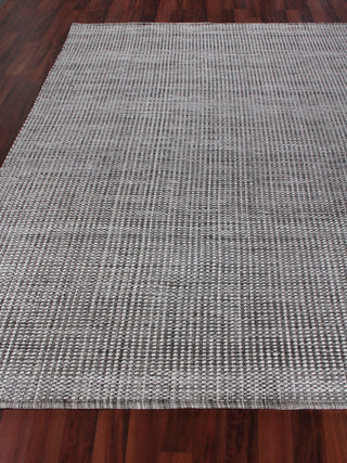Exquisite Rugs Ferrus 3880 Gray/Brown/Ivory Area Rug by The Met Closeup Image
