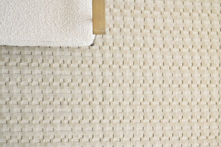 Exquisite Rugs Monroe 3961 Beige Area Rug Pile Image