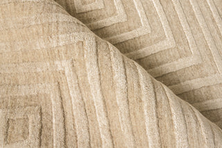 Exquisite Rugs Castelli 3978 Ivory/Beige Area Rug by The Met Pile Image
