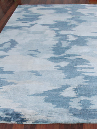 Exquisite Rugs Bamboo Silk 3996 Blue/Multi Area Rug Closeup Image