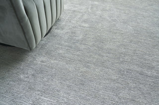 Exquisite Rugs Crush 4001 Light Silver Area Rug Lifestyle Image Feature