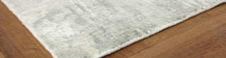 Exquisite Rugs Murano 4030 Silver Area Rug Corner Image