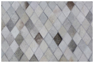 Exquisite Rugs Mosaic Leather 4053 Light Silver/Multi Area Rug Closeup Image