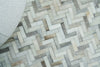 Exquisite Rugs Mosaic Leather 4056 Silver Area Rug Detail Image