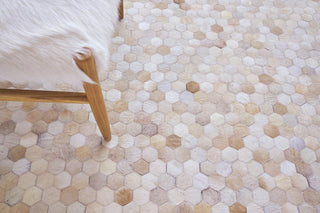 Exquisite Rugs Mosaic Leather 4060 Light Beige Area Rug Lifestyle Image Feature