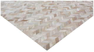 Exquisite Rugs Mosaic Leather 4064 Light Beige Area Rug Corner Image