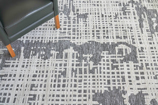 Exquisite Rugs Cascade 4129 Aluminum Area Rug Detail Image