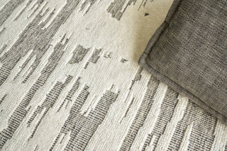 Exquisite Rugs Calibre 4460 Ivory/Charcoal Area Rug Lifestyle Image Feature