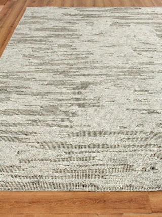 Exquisite Rugs Calibre 4461 Silver/Charcoal Area Rug Closeup Image