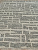 Exquisite Rugs Aldridge 4480 Charcoal/Ivory Area Rug Closeup Image