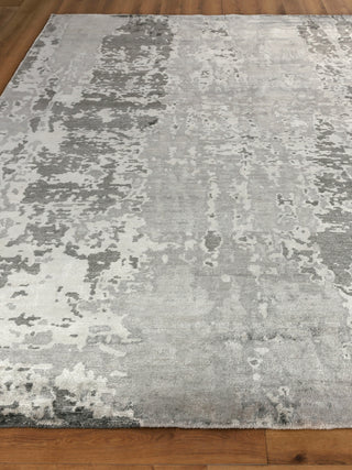 Exquisite Rugs Bamboo Silk 4526 Gray/Silver Area Rug Closeup Image