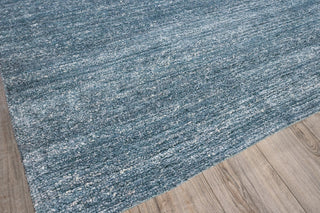 Exquisite Rugs Plush 4635 Gray Area Rug Corner Image