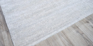 Exquisite Rugs Plush 4640 Chrome Area Rug Corner Image