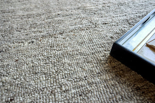 Exquisite Rugs Sorrento 4700 Gray Area Rug Detail Image