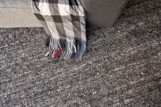 Exquisite Rugs Borelli 4714 Dark Gray Area Rug Lifestyle Image Feature