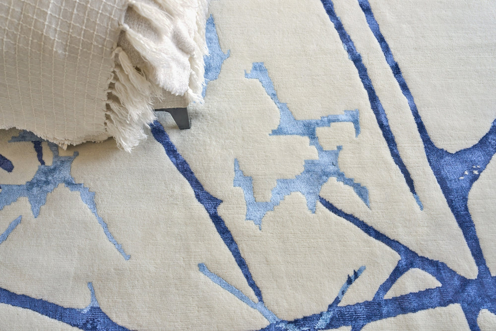 Exquisite Rugs Space Age 4824 Ivory/Royal Blue/Navy Area Rug by The Met Lifestyle Image Feature