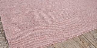 Exquisite Rugs Kashmir 4855 Light Pink Area Rug Corner Image