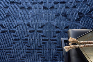 Exquisite Rugs Manzoni 4875 Navy Area Rug Detail Image