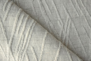 Exquisite Rugs Crescendo 4904 White Area Rug Lifestyle Image Feature
