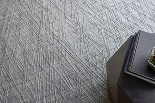 Exquisite Rugs Crescendo 4905 Charcoal Gray Area Rug Detail Image
