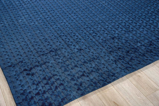 Exquisite Rugs The Blues 4976 Navy Area Rug Corner Image
