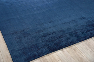 Exquisite Rugs The Blues 4977 Navy Area Rug Corner Image