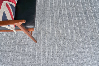 Exquisite Rugs Nova 4989 Gray Area Rug Lifestyle Image Feature