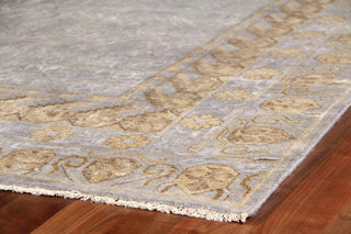Exquisite Rugs Khotan 5017 Gray/Gold Area Rug Corner Image