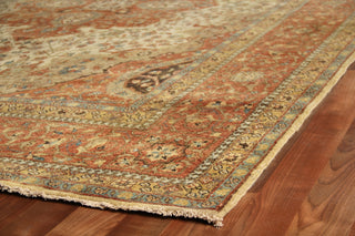 Exquisite Rugs Fine Serapi 5022 Ivory/Rust Area Rug Corner Image
