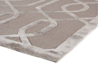 Exquisite Rugs Metro Velvet 5046 Light Taupe Area Rug by The Met Corner Image