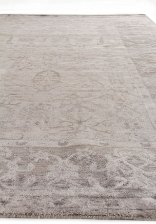 Exquisite Rugs Antique'd Silk 5067 Ivory/Silver Area Rug Pile Image