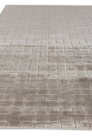 Exquisite Rugs Smooch Geo 5093 Silver Area Rug Closeup Image