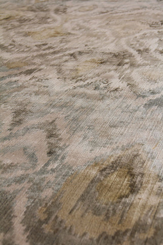 Exquisite Rugs Koda 5100 Gray Area Rug Closeup Image