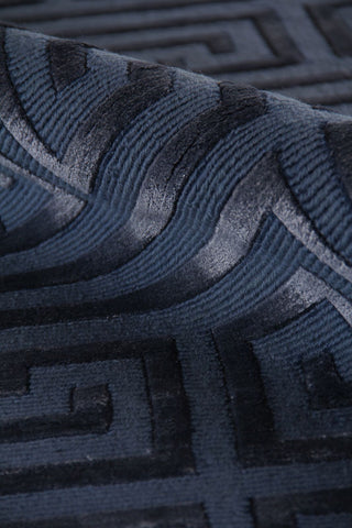 Exquisite Rugs Metro Velvet 5161 Blue Area Rug Lifestyle Image Feature