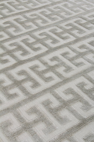 Exquisite Rugs Smooch Geo 5163 Silver Area Rug Lifestyle Image Feature